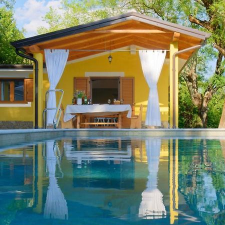 Casa Valla By Rent Istria Buzet Extérieur photo