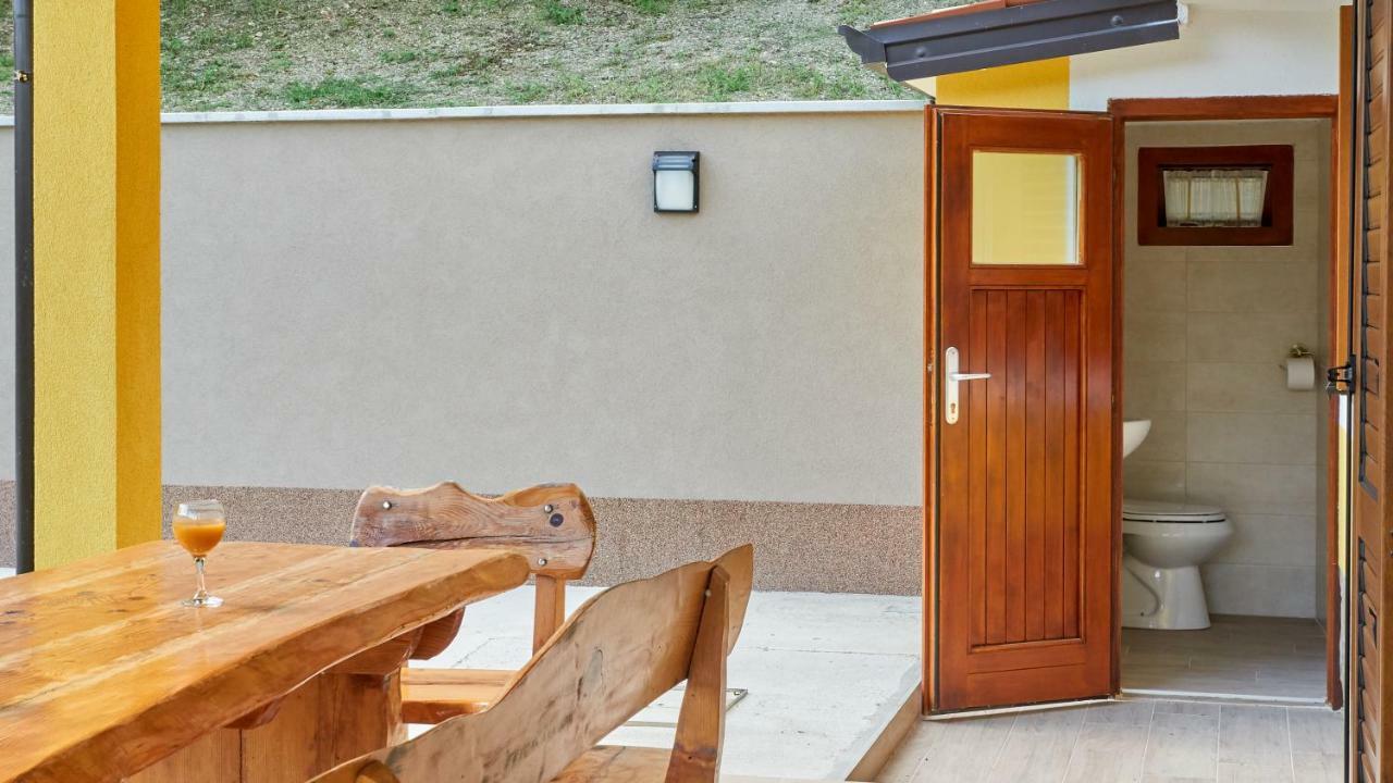 Casa Valla By Rent Istria Buzet Extérieur photo
